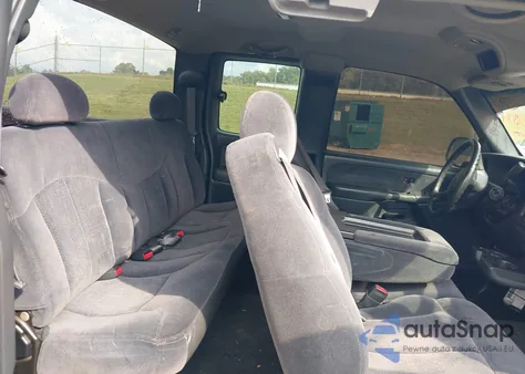 2000 Chevrolet Silverado 1500 Ls из США, поврежденный, VIN 2GCEC19T4Y1276262